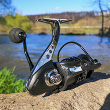 Load image into Gallery viewer, Fisherazade Gemsbuck Spinning Reel