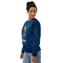 Load image into Gallery viewer, Sweatshirt for women who like to fish
